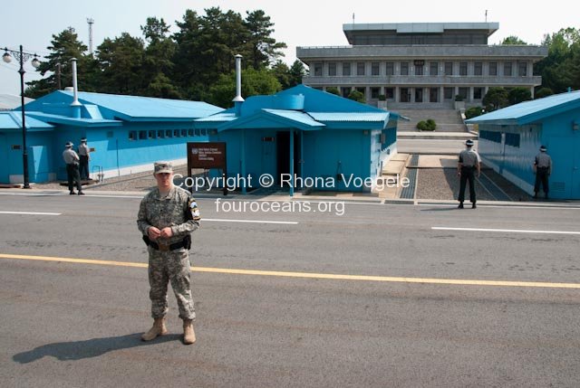 2009_05_28-dmz-40.jpg