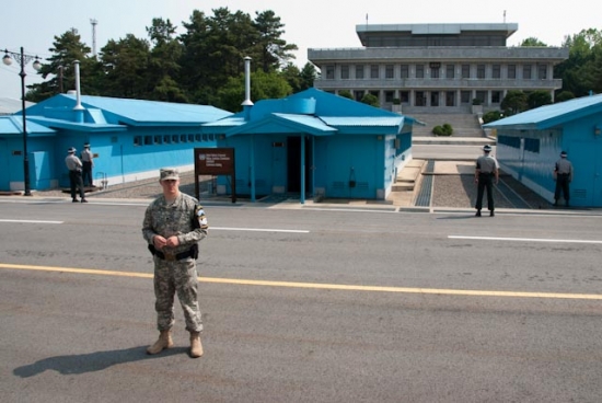 2009_05_28-dmz-40.jpg